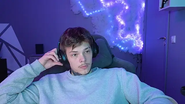 DENIS HERE online show from 12/19/24, 01:29