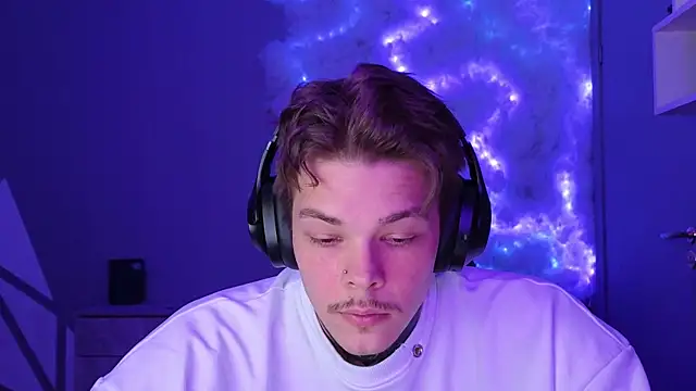 DENIS HERE online show from 12/26/24, 07:38