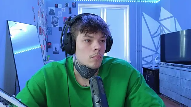 DENIS HERE online show from 03/19/25, 12:01