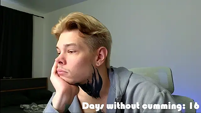DENIS HERE online show from 05/09/26, 02:33