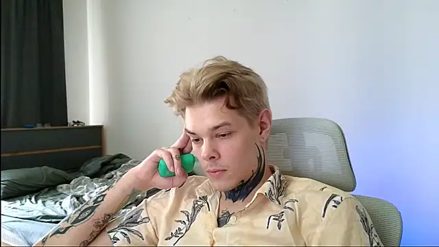 DENIS HERE online show from 05/14/26, 12:01