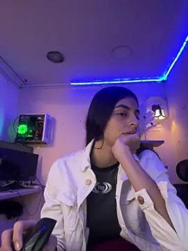 cristel 17 online show from 12/16/24, 07:26