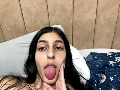 cristel 17 online show from 09/17/25, 03:41