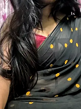 Snapshot of Shreya727 chatting on 01/08/26, 07:49 Shreya727 online show from 01/08/26, 07:49