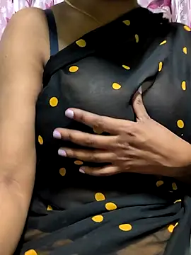 Snapshot of Shreya727 chatting on 01/11/26, 09:14 Shreya727 online show from 01/11/26, 09:14