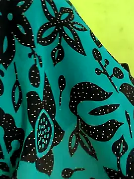 Snapshot of Shreya727 chatting on 02/22/26, 05:22 Shreya727 online show from 02/22/26, 05:22