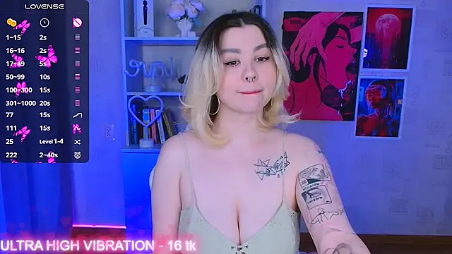 cutie mili online show from 03/17/25, 11:10