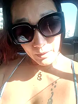 Snapshot of LISA_BULLOCK_ chatting on 03/11/25, 08:20 LISA BULLOCK online show from 03/11/25, 08:20