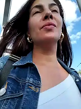 scarlett moore online show from 02/01/25, 09:51