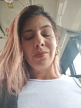 scarlett moore online show from 10/10/25, 03:22