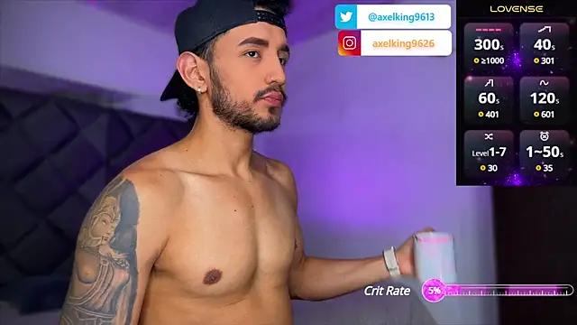 AxelKing1326 online show from 03/19/25, 10:09