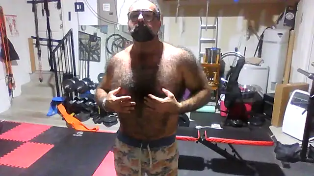 chainjulious online show from 10/28/25, 12:52