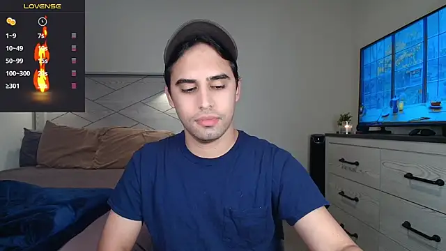 Snapshot of thonylewys chatting on 10/20/25, 01:17 thonylewys online show from 10/20/25, 01:17