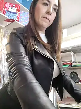 Snapshot of Mia_Novikov chatting on 01/16/26, 06:23 Mia Novikov online show from 01/16/26, 06:23