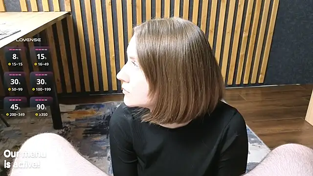 Snapshot of alicepugh chatting on 11/12/25, 07:13 alicepugh online show from 11/12/25, 07:13