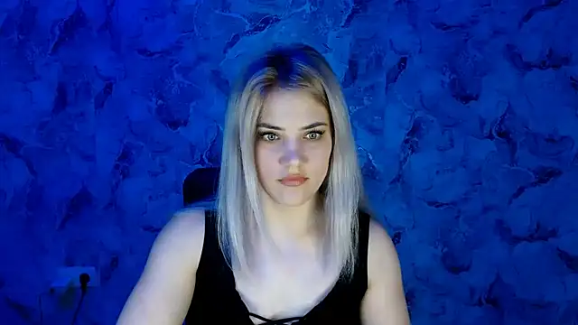 Snapshot of nika_gold1 chatting on 02/22/25, 07:47 nika gold1 online show from 02/22/25, 07:47