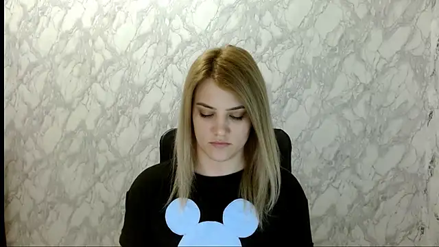 Snapshot of nika_gold1 chatting on 02/10/26, 05:06 nika gold1 online show from 02/10/26, 05:06