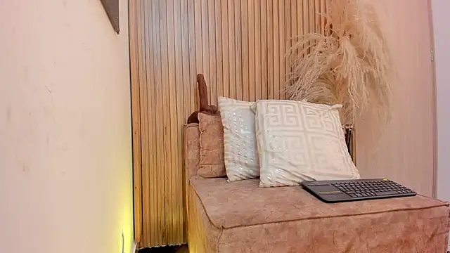 Snapshot of sofhiaa_adaams chatting on 02/03/26, 10:59 sofhiaa adaams online show from 02/03/26, 10:59