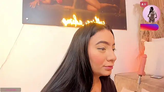 sofhiaa adaams online show from 05/03/26, 06:58