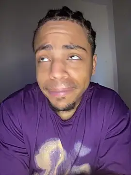 Snapshot of Elgrazonamor chatting on 12/19/24, 03:52 Elgrazonamor online show from 12/19/24, 03:52