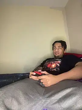 Snapshot of Elgrazonamor chatting on 02/22/25, 01:33 Elgrazonamor online show from 02/22/25, 01:33