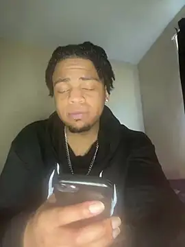 Snapshot of Elgrazonamor chatting on 02/22/25, 06:19 Elgrazonamor online show from 02/22/25, 06:19