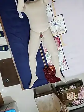 Snapshot of zentaishow chatting on 02/04/25, 10:32 zentaishow online show from 02/04/25, 10:32