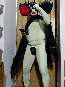 Snapshot of zentaishow chatting on 12/21/25, 12:01 zentaishow online show from 12/21/25, 12:01