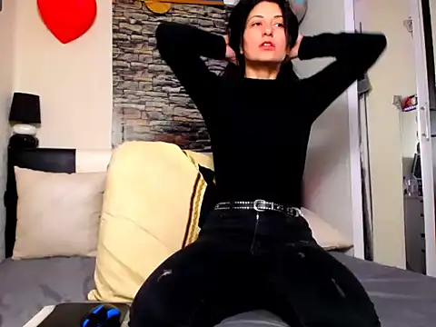 Angelique An online show from 02/23/25, 07:33