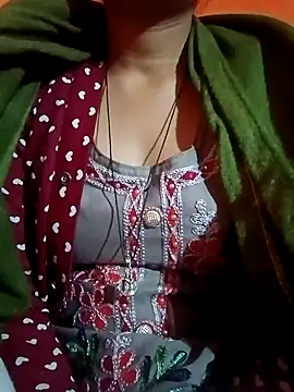 Snapshot of Mangla_Bhabhi chatting on 12/25/24, 09:54 Mangla Bhabhi online show from 12/25/24, 09:54