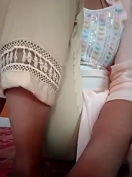 Snapshot of Mangla_Bhabhi chatting on 02/23/25, 07:44 Mangla Bhabhi online show from 02/23/25, 07:44