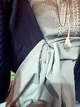 Snapshot of Mangla_Bhabhi chatting on 09/26/25, 02:04 Mangla Bhabhi online show from 09/26/25, 02:04