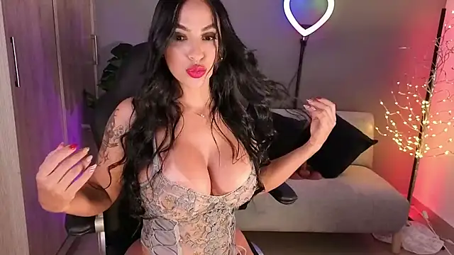 alina cruz online show from 12/15/25, 11:09