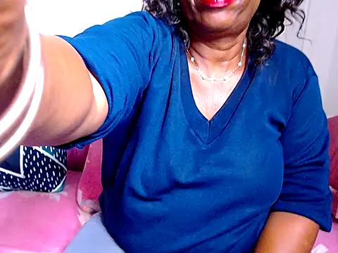 Freakyassnwildx online show from 02/18/25, 08:14