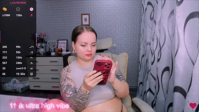 flower sarah  online show from 10/22/25, 11:54