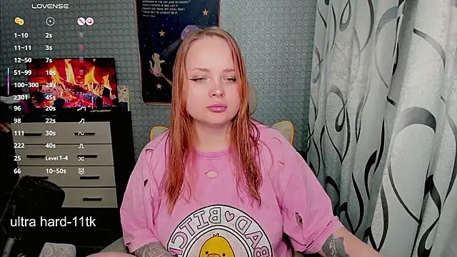 Snapshot of flower_sarah_ chatting on 05/26/26, 03:19 flower sarah online show from 05/26/26, 03:19