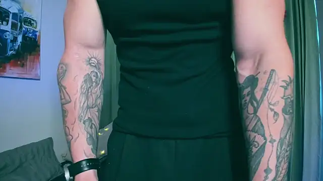 Snapshot of Samuel_Andrew chatting on 12/30/24, 02:20 Samuel Andrew online show from 12/30/24, 02:20