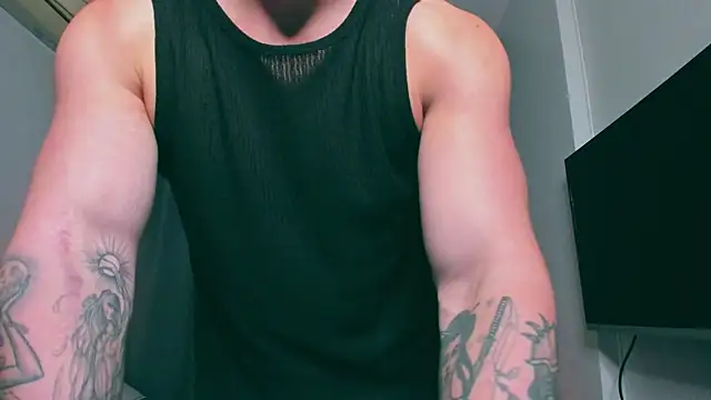 Snapshot of Samuel_Andrew chatting on 02/18/25, 01:54 Samuel Andrew online show from 02/18/25, 01:54