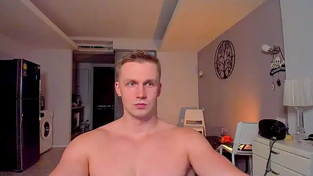 Snapshot of Samuel_Andrew chatting on 11/30/25, 02:15 Samuel Andrew online show from 11/30/25, 02:15