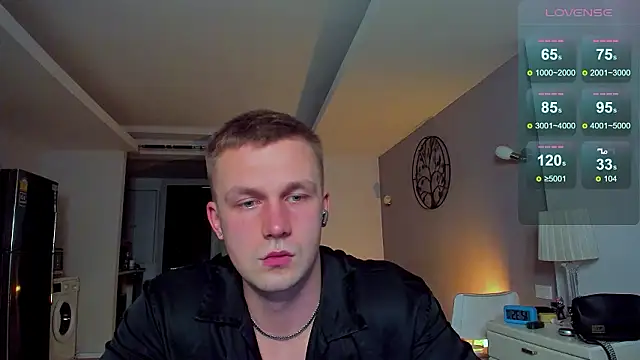 Snapshot of Samuel_Andrew chatting on 03/05/26, 05:36 Samuel Andrew online show from 03/05/26, 05:36