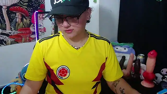 isabeautyx19 online show from 06/18/26, 01:50