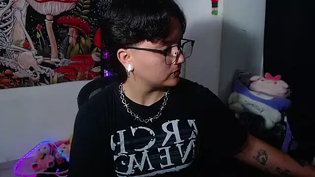 isabeautyx19 online show from 06/30/26, 01:39