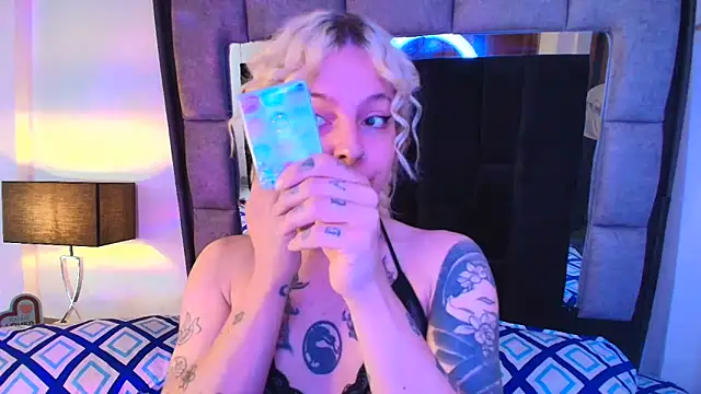 Bonnie vega online show from 02/16/25, 07:49