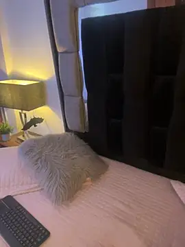 Bonnie vega online show from 10/30/25, 08:31