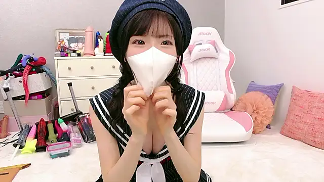 -minami- online show from 05/13/26, 12:13