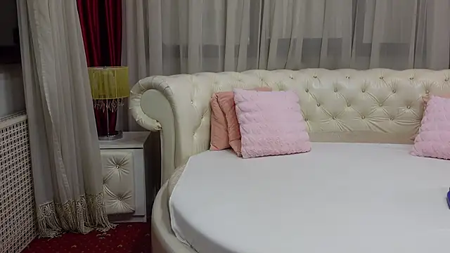 NinaCrystal1 online show from 02/20/25, 05:55