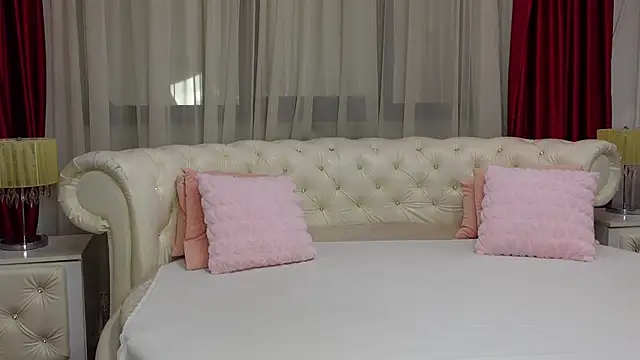 NinaCrystal1 online show from 02/21/25, 06:51