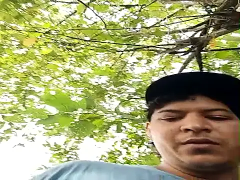 Snapshot of yoryisexi chatting on 11/20/25, 01:00 yoryisexi online show from 11/20/25, 01:00