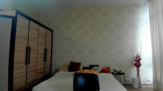 JulisSweet online show from 01/31/25, 12:07