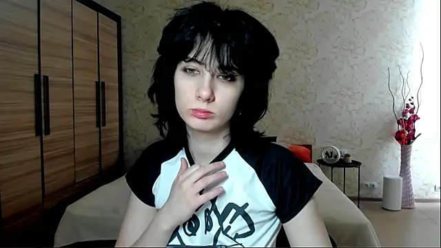 JulisSweet online show from 02/03/25, 07:40